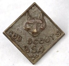 Wolf Cub Scouts BSA Vintage Original Lapel Hat Pin Boy Scouts of America - £7.87 GBP