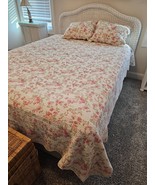 Sunburst Queen 92" x 84" Floral Scalloped Quilt, 2 Matching Shams, Free shipping - £79.52 GBP