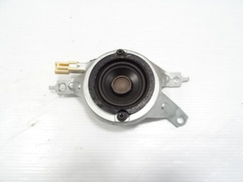 2004 Lexus GX470 speaker, right, 86160-0W630 - $27.10