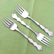 Oneida Stainless 3 Salad Forks Valerie Pattern Distinction Deluxe HH 6 3/4&quot; - £15.45 GBP