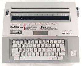 Smith Corona XD 4600 Memory Typewriter with Spell-Right Dictionary - $146.99