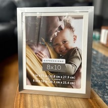 8x10 picture frame by Expressions - $147.62 MXN