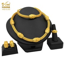 Dubai Jewelry Woman Set Gold Plated Wedding African Necklace Bracelets Earring S - £26.33 GBP