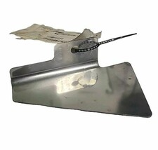Kenworth L11-1188R Bracket - Rub Guard RH  - $379.80 MXN