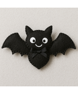 Handmade crafts with this adorable Felt Bat Sewing Tutorial PDF Patttern A4 - $5.80