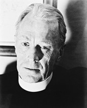 Max Von Sydow The Exorcist B&amp;W Print 16X20 Canvas Giclee - £56.08 GBP