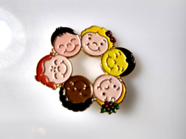 Smiling Children Heads In Circle Wreath Vintage Pinback Enamel Badge The... - £18.11 GBP