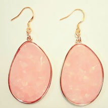 Pink quartz oval dangle earrings with gold trim - £9.59 GBP