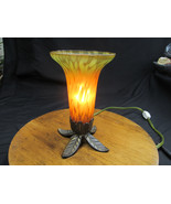 Electric Tulip night light metal base amber shade - $260.07 MXN