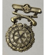 U.S. 4th ARMY, EXCELLENCE IN COMPETITION, PISTOL, SILVER, BADGE, PINBACK... - $846.50 MXN