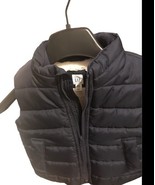 GAP babyBoy Puffer Vest Navy Blue with Ivory colored Sherpa lining 18-24... - $263.44 MXN