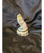 Vintage Ceramic Hinged Lidded Trinket Box Little Girl In Hand Floral On ... - $356.03 MXN