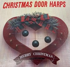 NOS Christmas Door Harp 3 Note Heart New In Box 6”x8.5” Wood Balls No Da... - $24.74