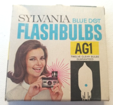 Vintage Sylvania Blue Dot Flashbulbs AG1 - Box of 9 Blue Bulbs - £6.22 GBP