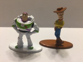 Disney Pixar Toy Story Woody &amp; Buzz Lightyear Metal Nanofigures - £6.63 GBP