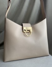 Salvatore Ferragamo Neutral Nude Beige Leather Trifolio Shoulder Bag - $7,323.70 MXN