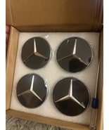 Mercedes Benz Black Floating Hub Caps NEW 75mm Big Spoke - $2,097.98 MXN