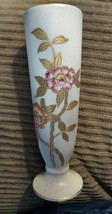 An item in the Pottery & Glass category: Ucagco China Handpainted 7" Vase Japan