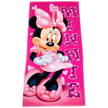 Disney Minnie Mouse Sassy Hearts Beach Towel Pink - £21.09 GBP