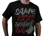 Etnies Hombre Negro Iguales Kicks Camiseta Talla: Pequeño - $12.46