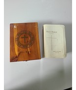 VTG White Holy Bible Peace of Mind Protestant Edition w box Union Labor ... - $353.46 MXN