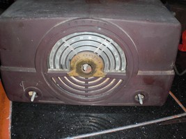 Vintage Zenith Bakelite AM/FM Table Radio Model 7H920 ? Nds Repair Or Parts - £35.61 GBP