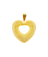 22ct Yellow Gold Mesh Matt Big Heart Pendant 22mm Length - $6,110.29 MXN