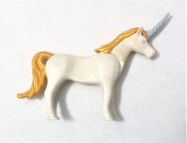 Playmobil White Unicorn 3 Inch Horse - £3.99 GBP