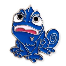 Tangled Disney Pin: Blue Pascal - £7.00 GBP