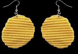 Huge Funky Realistic Potato Chip Earrings Funny Punk Snack Food Costume Jewelry - £7.04 GBP