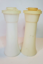 Tupperware Hourlass Salt Pepper  Shaker Set White 718 Faded Letters Vintage 6in. - $14.80