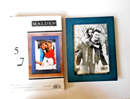 Malden International Wood 5&quot; x 7&quot; Blue Picture Frame #672-57 - £7.92 GBP