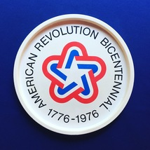 Vintage 70s 1776-1976 bicentennial round metal 11" tray image 7