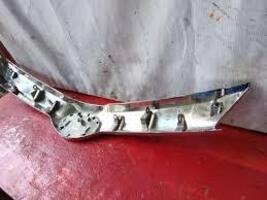 53121-BZ220 Toyota Genuine New Radiator Moulding.1 Qty Available only. - $76.86