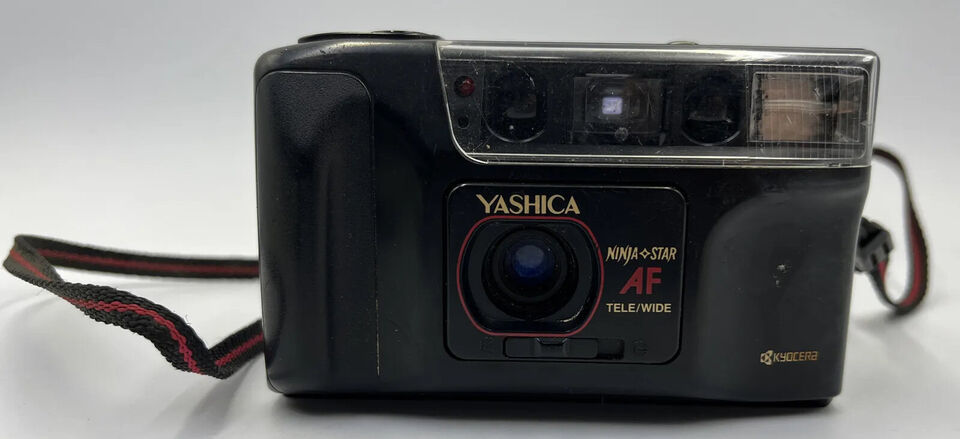 YASHICA DF-100 AF Film Camera Kyocera Ninja Star WIDE W/Case Parts/Repair - $13.59