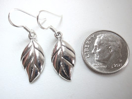 Understated Leaves 925 Sterling Silver Dangle Earrings leaf - £8.65 GBP