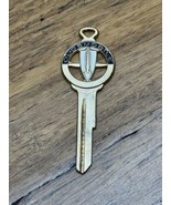 Oldsmobile Shield Bomber Logo Gold Tone &amp; Enamel Vintage Car Key Blank - $27.08 CAD