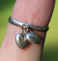 Size 6 Sterling Silver Ring Ladies Band Dangling Hearts &quot;Pd&quot; Estate Sale! - £25.09 GBP