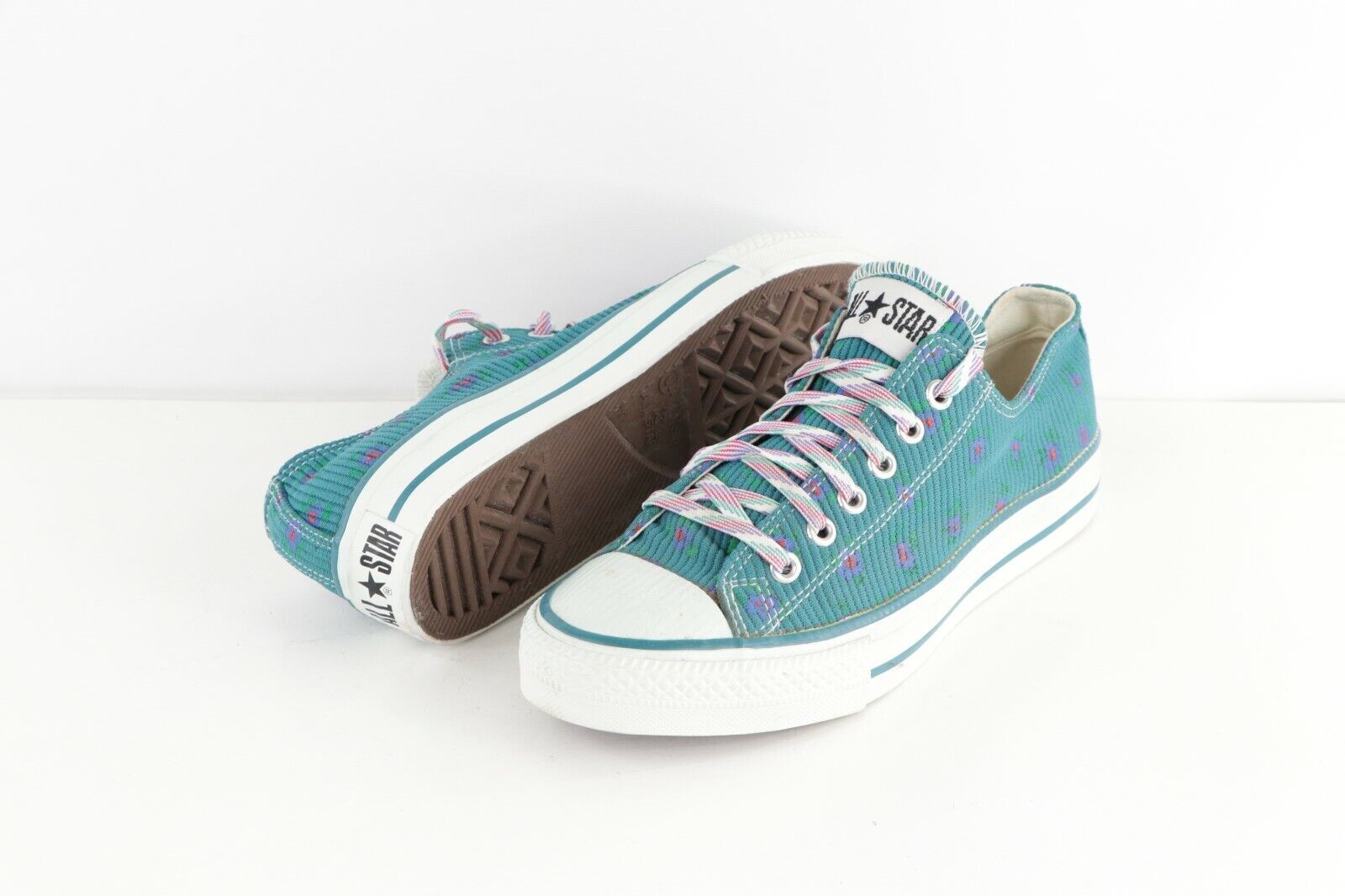 NOS Vintage 90s Converse All Star Chuck Taylor Floral Print Shoes Teal Youth 4.5