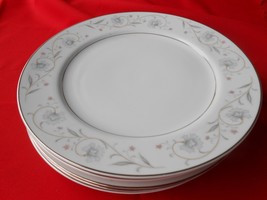 Beautiful ENGLISH GARDEN Fine China Set of 5 DINNER Plates - $12.88