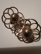 Vintage Womens Earrings VTG Gold Tone   Circles Flower  - £15.65 GBP