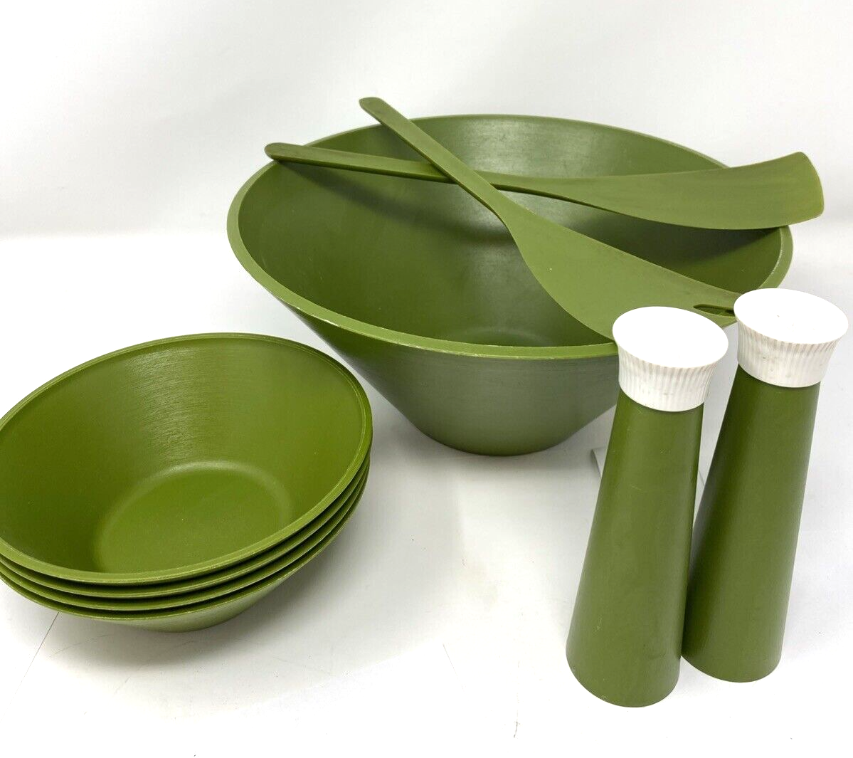 Vintage  ACCA David Douglas Salad Set w/ Salt &amp; Pepper Green 9 Pieces - $23.74