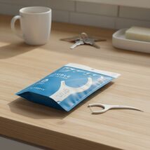 Recycled Plastic Floss Picks with Dual-Line Strong Floss &amp; Safe Fold-Bac... - $104.83 MXN