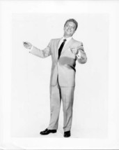 Guy Mitchell 1950&#39;s pop star full length pose in suit original 8x10 photo - £19.52 GBP