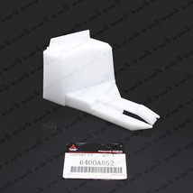 New Genuine OEM Mitsubishi 08-17 Lancer Front Bumper Passenger Bracket 6... - $264.59 MXN