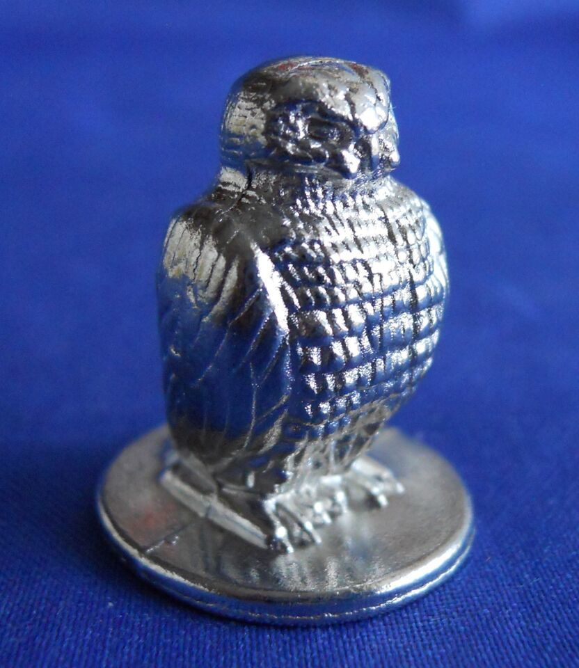 Scene It Harry Potter Hedwig Owl Silver Replacement Game Token 1st. Edition - $5.53