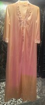 Vintage Sears Peach Silky Robe &amp; Nightgown Set Size M36 Grandmacore Grannycore - £53.73 GBP