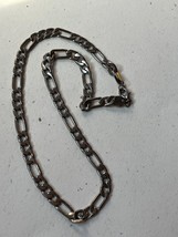 Thick Figaro Silvertone Chain Necklace – 18 inches long x 0.25 inches wide – - £9.00 GBP