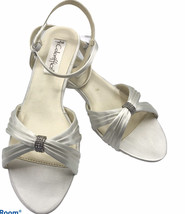 Coloriffics Women&#39;s Shoes Andie Kitten Heel White Dyeable Sandals - £33.55 GBP