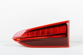 Mint! 2021-2023 Hyundai Santa Fe Inner Halogen Tail Light RH Passenger Side OEM - £98.79 GBP